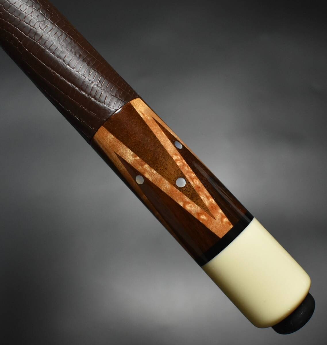 Adam Cue Helmstetter 80s 8-Point 18 Tooth Lizard Leather Pool Cue