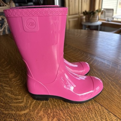UGG USA Giles Size 1 Pink Rain Boots/outdoor Wear