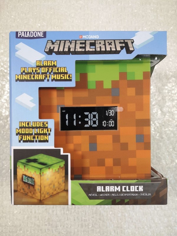 Réveil Minecraft Paladone avec veilleuse LED et sonnerie officielle du jeu