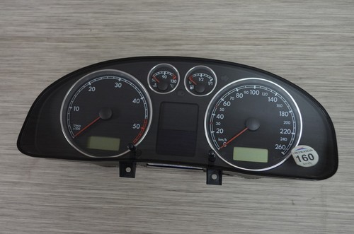 VW Passat 3BG 2002Bj Tacho Tachometer Kombiinstrument 3B0920827A