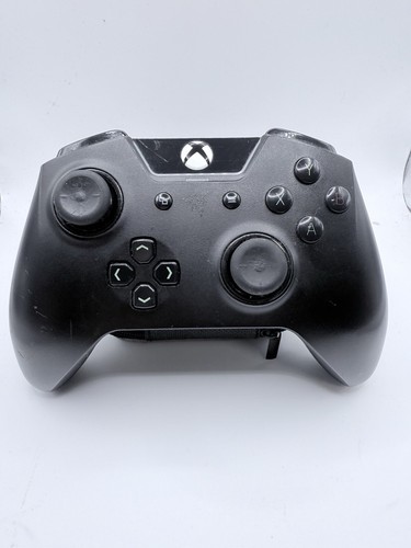 Razer Wolverine Tournament Edition Gaming Controller RZ06-0199 for Xbox One & PC