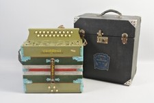 Vintage Yamaha Chromatic Accordion No.40 with Box from Japan, Sold as-is