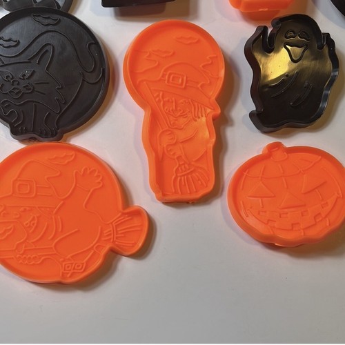 Contenedor cortadores de galletas vintage de Halloween plástico naranja negro (10) - Imagen 5 de 8
