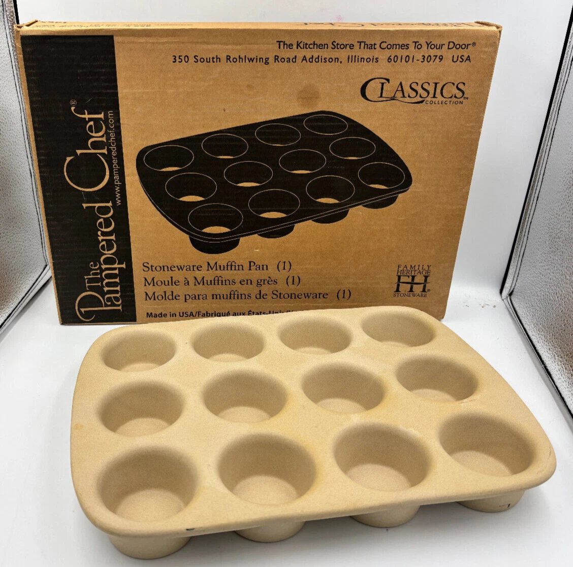 Pampered Chef Stoneware 12 Count Muffin Cupcake Pan #1465 – In the Box