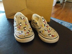 mickey mouse slip on shoes toddler