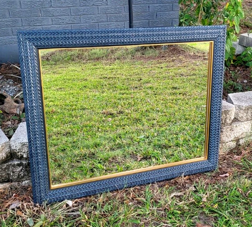 Espejo Largo Completo 37x29.75", Extra Grande Colgante o Inclinado Azul con Borde Dorado Foto 3 de 4