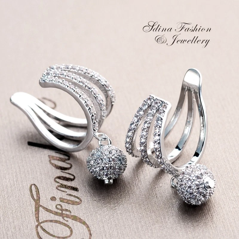 18K White Gold Filled Cubic Zirconia Studded Stylish Ball Ear Cuff Earrings — 第 2/4 张图片