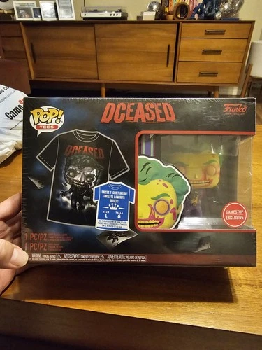 Brand New - Funko POP! DC Joker "DCeased" Vinyl Figure w/ T-Shirt size LARGE!