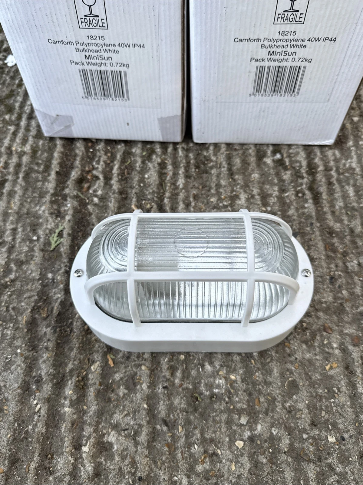 7x MiniSun Carnforth Polypropylene Light 40W IP44 Bulkhead White 18215 - New 3