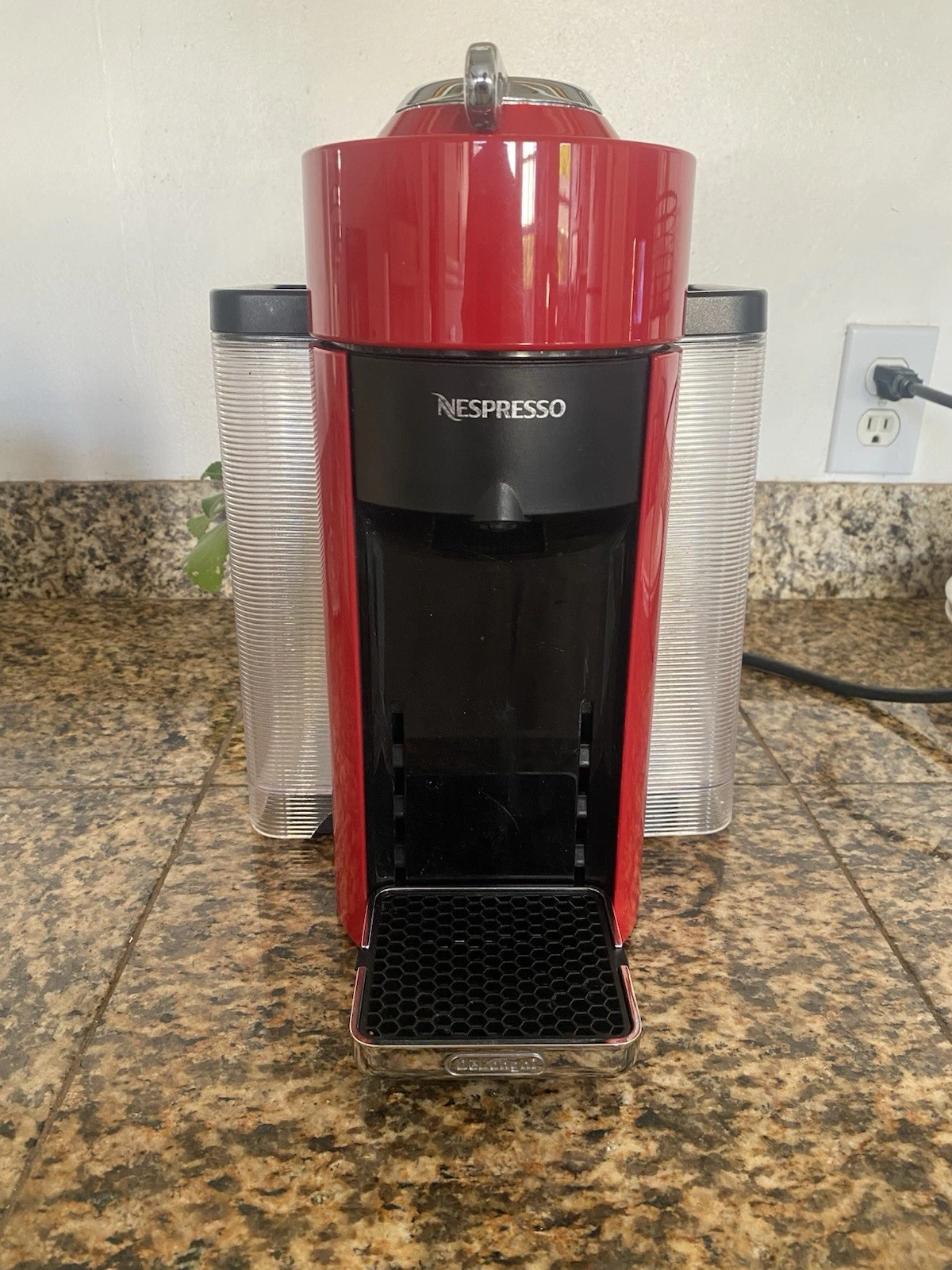 Delonghi Nespresso Red Espresso Machine ENV135R-