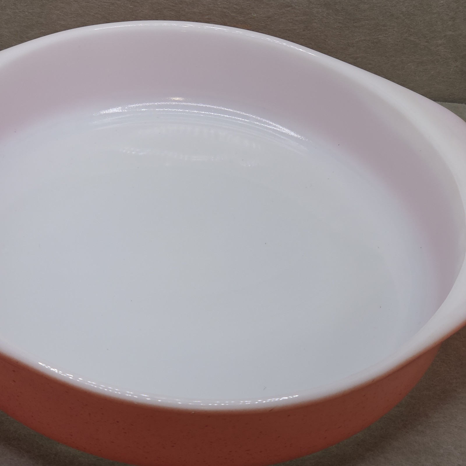 Vtg Pyrex Flamingo Pink Ovenware 221  Baking Dish Cake Pie Dish 8"  