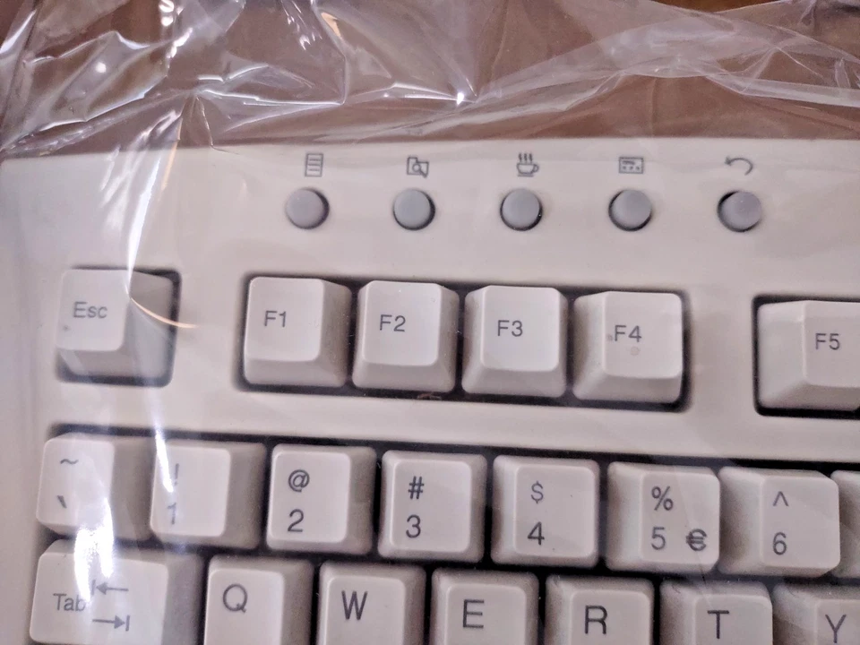 VINTAGE SCORPIUS 98N PLUS WINDOWS PS2 KEYBOARD FCC ID: F2Q4NE98 RM0-KBRK - Image 4 of 4