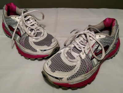 brooks beast 13 mens gold