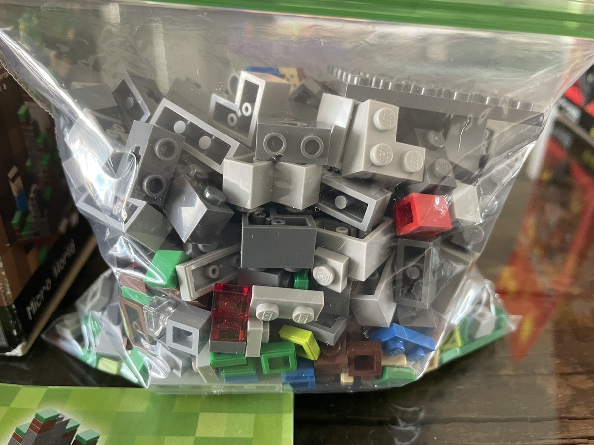 LEGO Minecraft: Minecraft Micro World: The Forest (21102