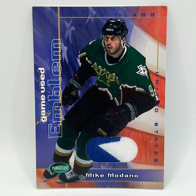 2001-02 Parkhurst World Class Emblem Mike Modano #6