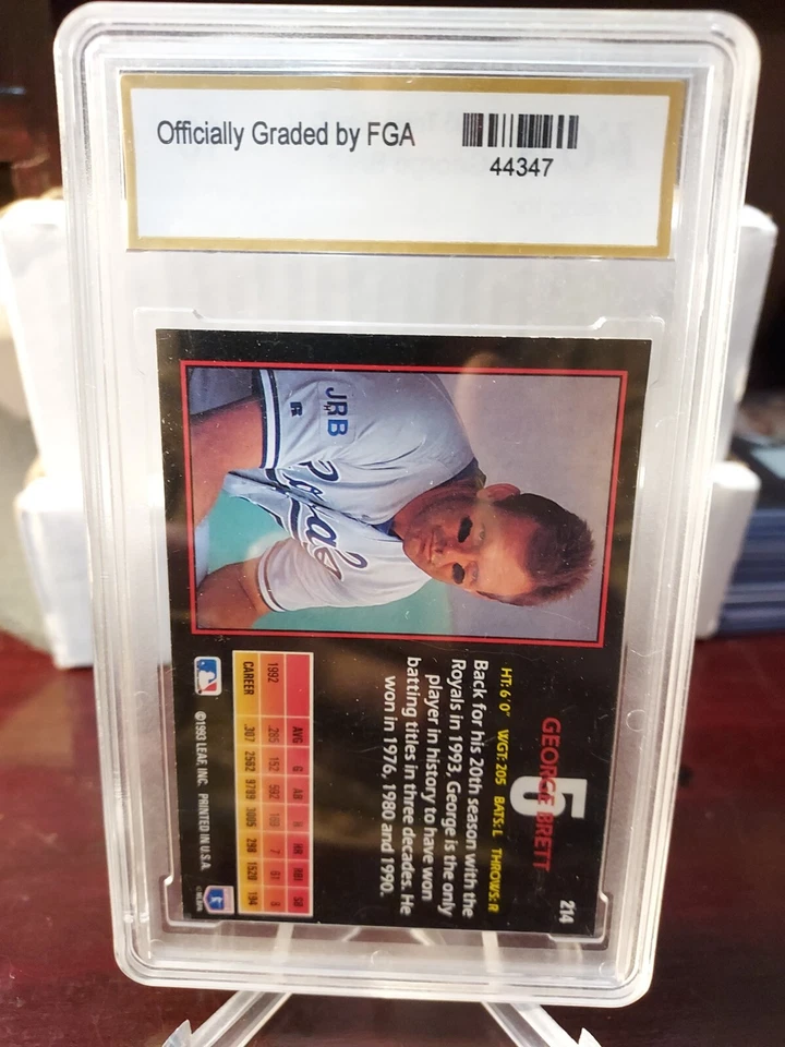 1993 Triple Play George Brett  Kansas City Royals-#214 Officially Graded 10 - Image 3 of 3