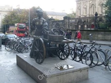 Photo 6x4 Molly Malone statue, Grafton Street Baile Atha Cliath/O1632 St c2009