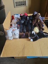 Lot of 30 Vintage Plush Bears   TY, WWE, MLB   23 Mint w/ Cases   Rare,er Tags