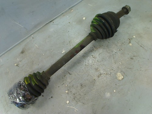 Golf 2 1.6D Antriebswelle Vorne Links Schaltgetriebe VW 19 E Golf