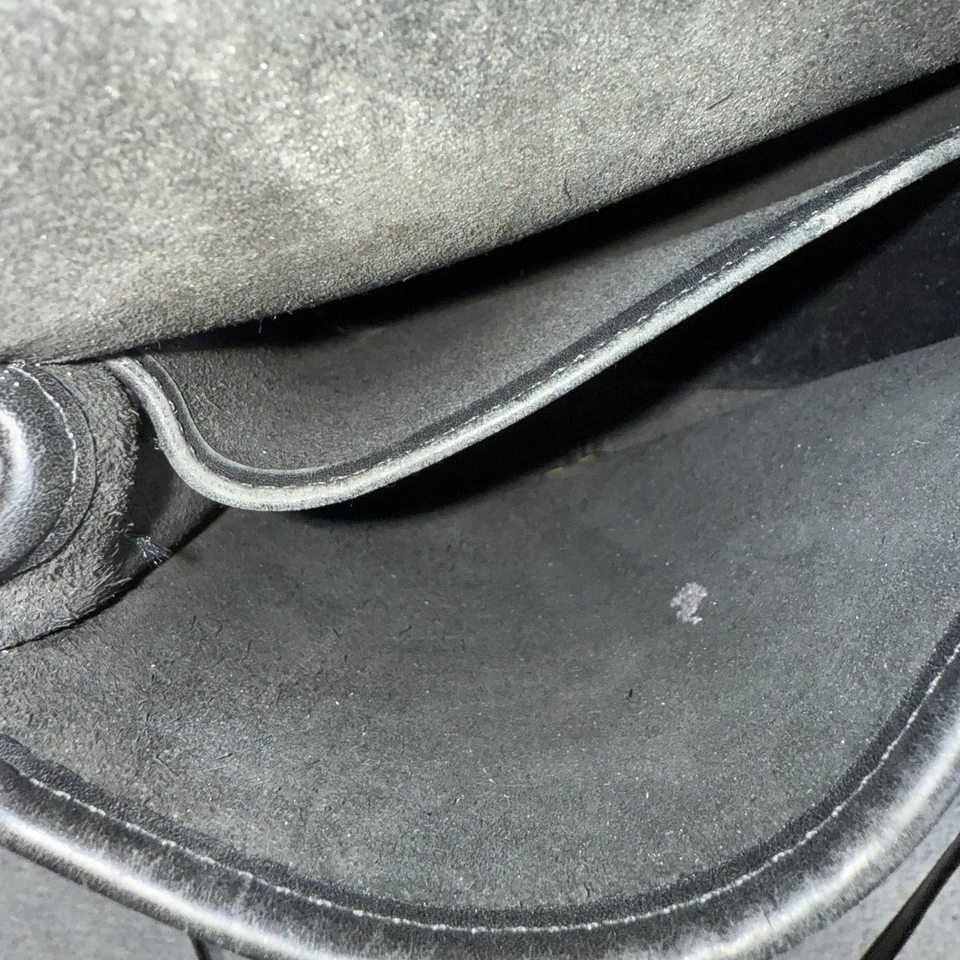 Mini Bolso de Hombro Coach Vintage Cuero Negro Dorado 9620 Foto 4 de 4