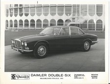 DAIMLER DOUBLE SIX 1972 PUBLICITY B/W PHOTOGRAPH