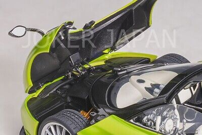 AUTOart Pagani Huayra Roadster (Metallic Light Green) [78288 AUTOart Pagani Huayra Roadster (Metallic Light Green) [78288