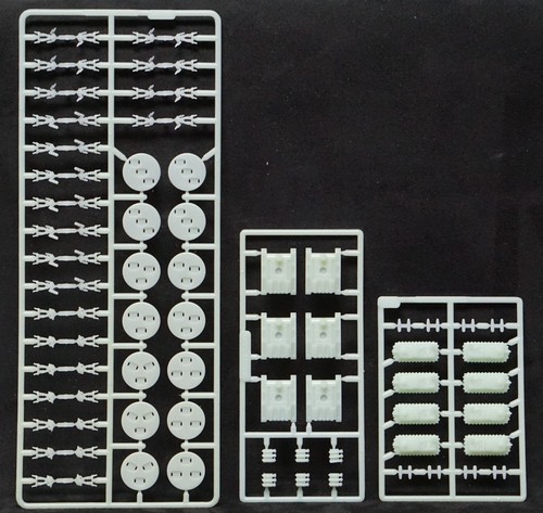 OGRE Glow in the Dark Miniatures Minis (factory sealed) Steve Jackson Games - Picture 2 of 4