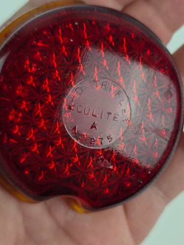 K-D Triflex Cult No. 275 Cristal Rojo Luz Trasera Lente Cubierta 2 5/8" Diámetro - Imagen 3 de 9