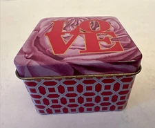 MUSE 5 Oz Wild Lavender Scented Soap Metal Keepsake Tin, Triple Milled~Veg Based