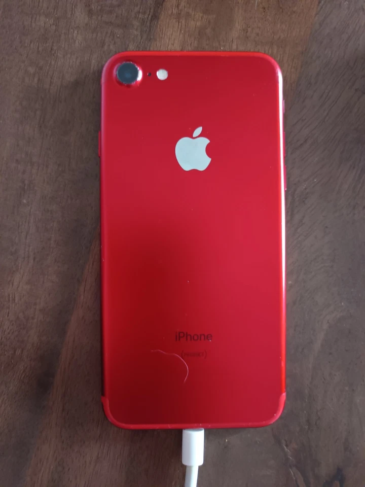 Apple iPhone 7 - 128GB - Rosso (Sbloccato) vetro da riparare o per ricambi - Immagine 3 di 4
