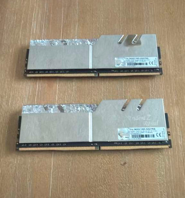 G.SKILL Trident Z Royal DDR4-3600 Mhz 32GB (2x16GB)  F4-3600C18D-32GTRS