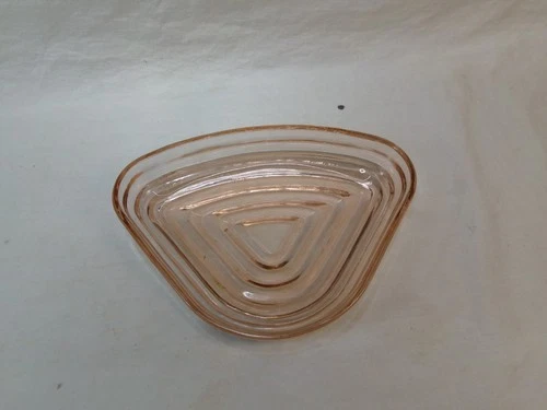 Vintage Pink Depression Ribbed Glass Triangular Trinket Soap Dish
