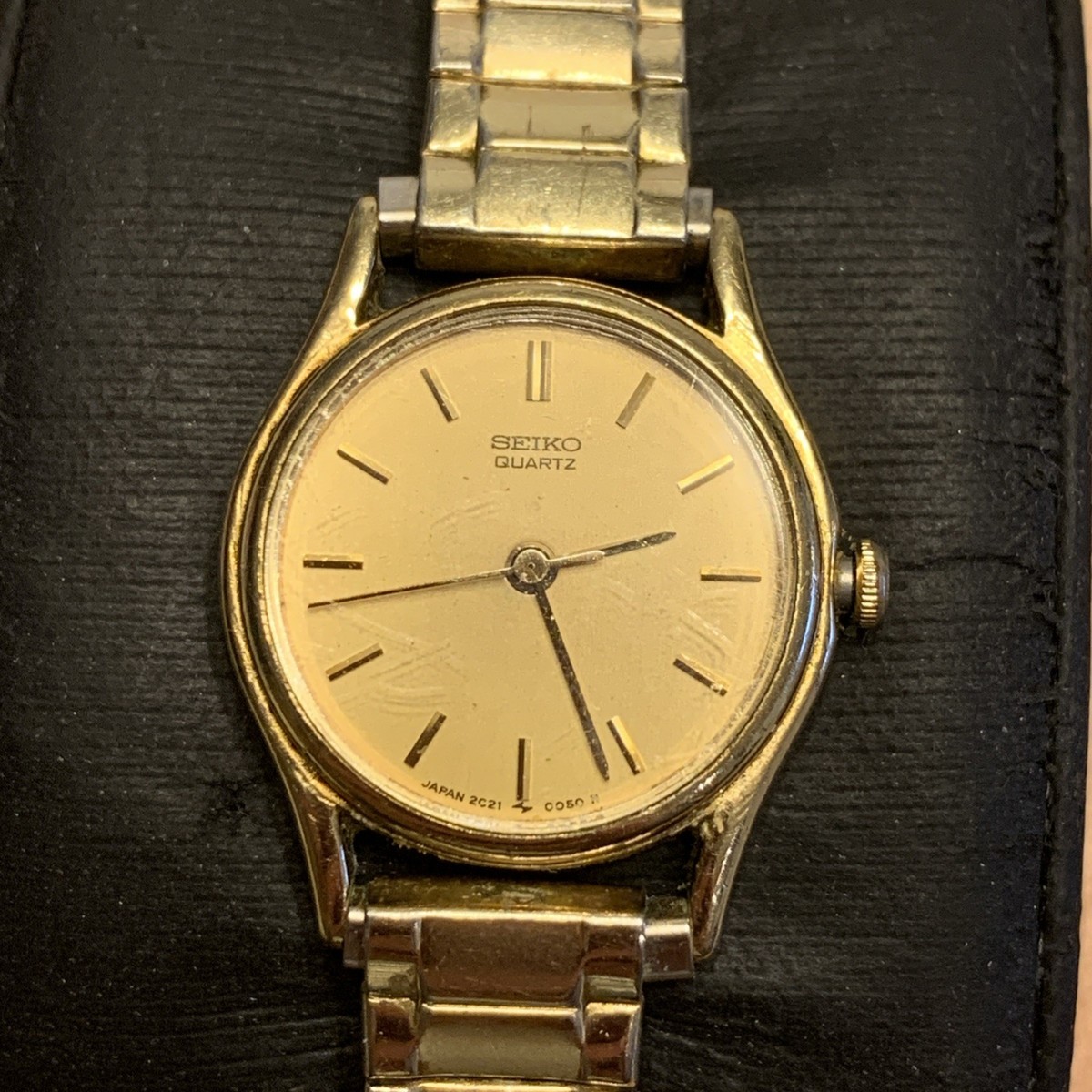 VTG Seiko Watch Women 20mm Gold Dial Gold Tone Round 2021-0029 New