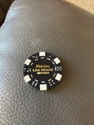 Fabulous Las Vegas Nevada Fantasy Souvenir $100 Casino Chip Black White