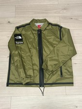 Preços baixos em Casacos, jaquetas e coletes masculinos verde