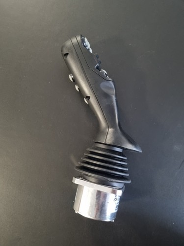 NUEVO Joystick Walvoil de 2 ejes con componentes CANbus y efecto Hall - Imagen 4 de 6