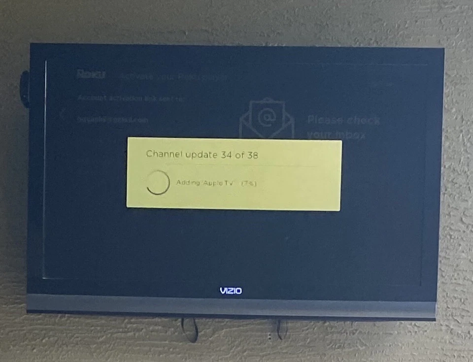 Vizio E371VA 32” LCD HDTV HDMI Pantalla Plana con Soporte de Montaje y Caja Original TV Foto 3 de 4