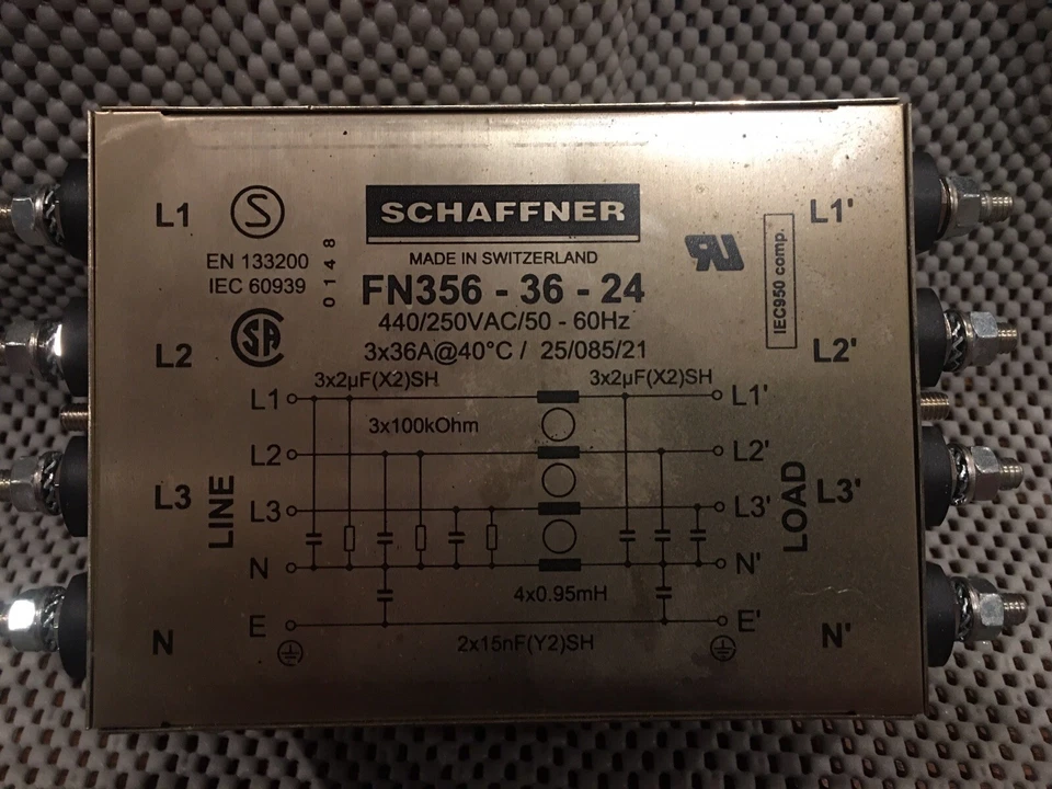 Filtro de línea eléctrica Schaffner FN356-36-24/ 400~250 VAC / 50~60Hz / Foto 2 de 4