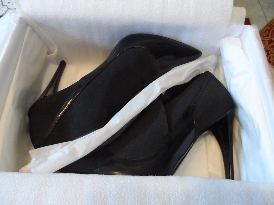 Christian Dior Patent Leather Grosgrain Trim Sock Ankle Boots Size 39.5B - Image 3 of 4