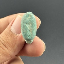 Ancient Roman Bronze Ring with Engraved Bezel in good Condition