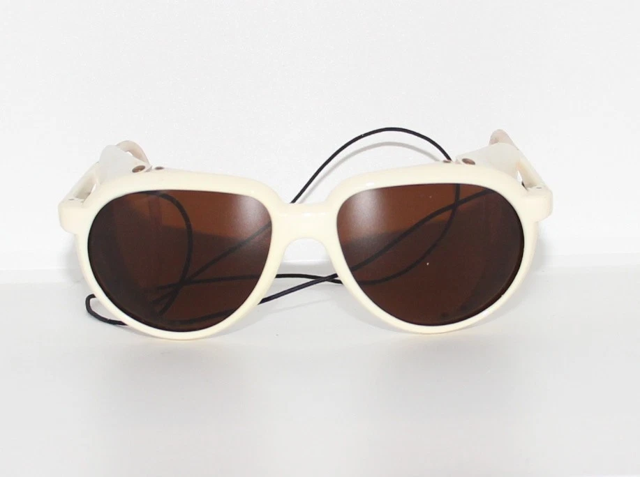 500$ Vuarnet 027 Glacier Sunglasses White Cable Hook PX5000 Mineral Brown Lens - Image 2 of 4