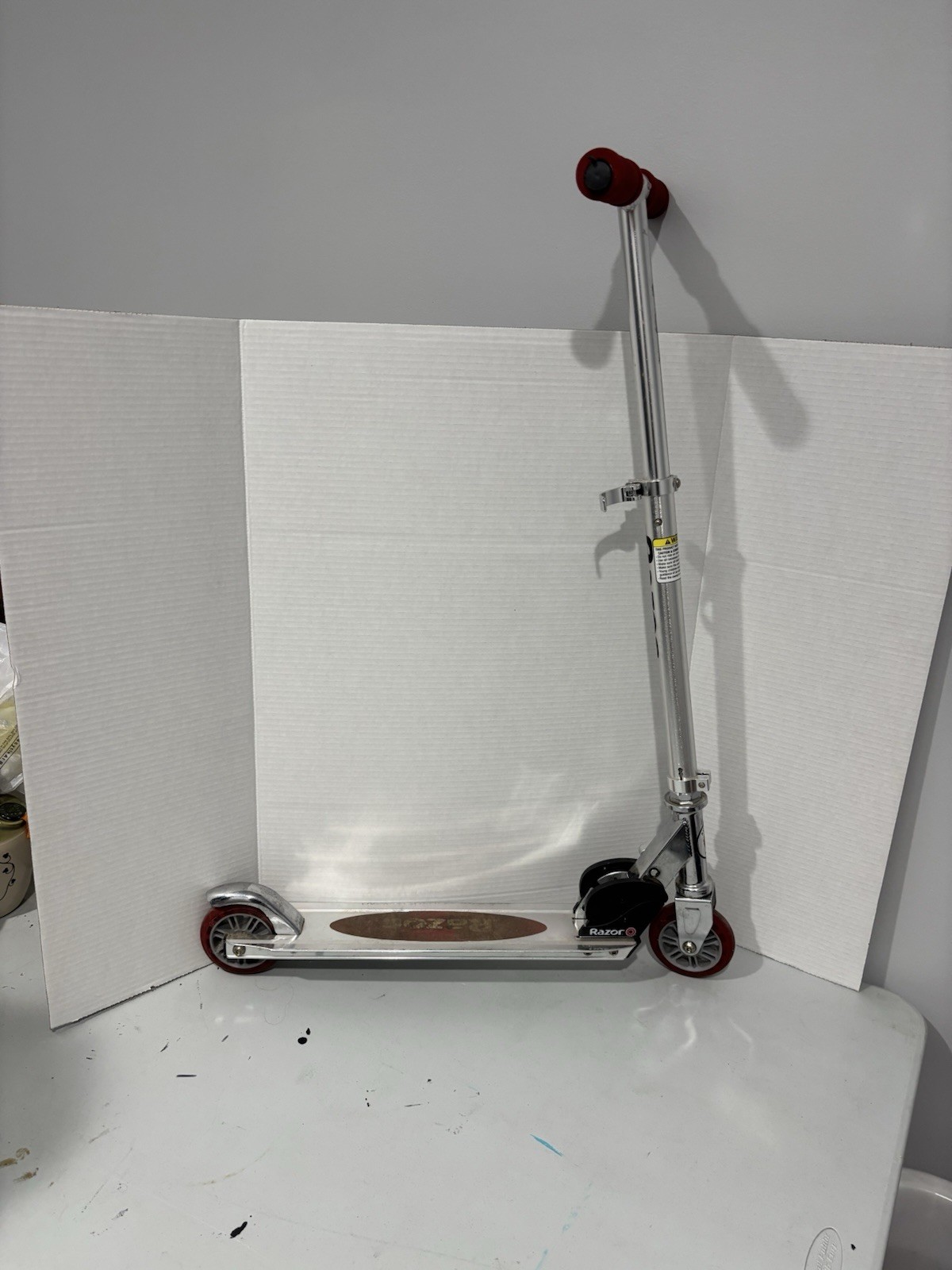 Authentic Razor Kick Scooter Red Two Wheeled Kids Folding Adjustable Height Used