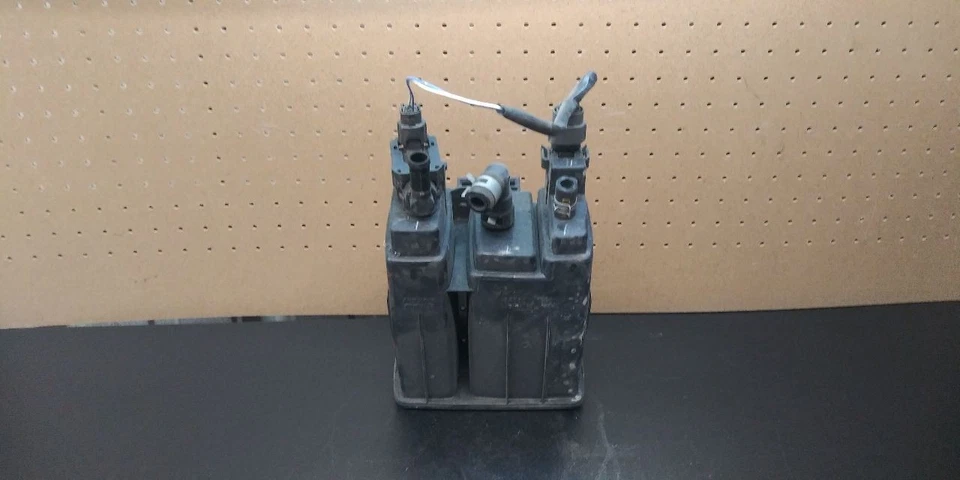 04 05 06 07 08 09 10 11 12 13 14 NISSAN MAXIMA FUEL EVAP CANISTER OEM 149507Y00C - Image 3 of 4