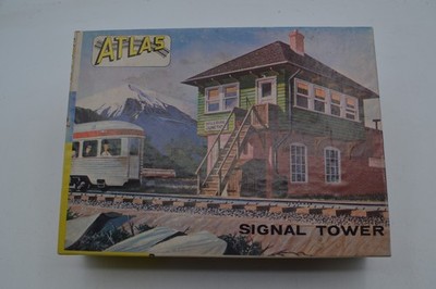 HO Scale Atlas 704 Signal Tower Scenery