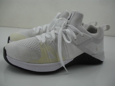 Nike Women's 8 M Metcon Flyknit 3 White Black AR5623-100 Shoes Sneakers Lifting