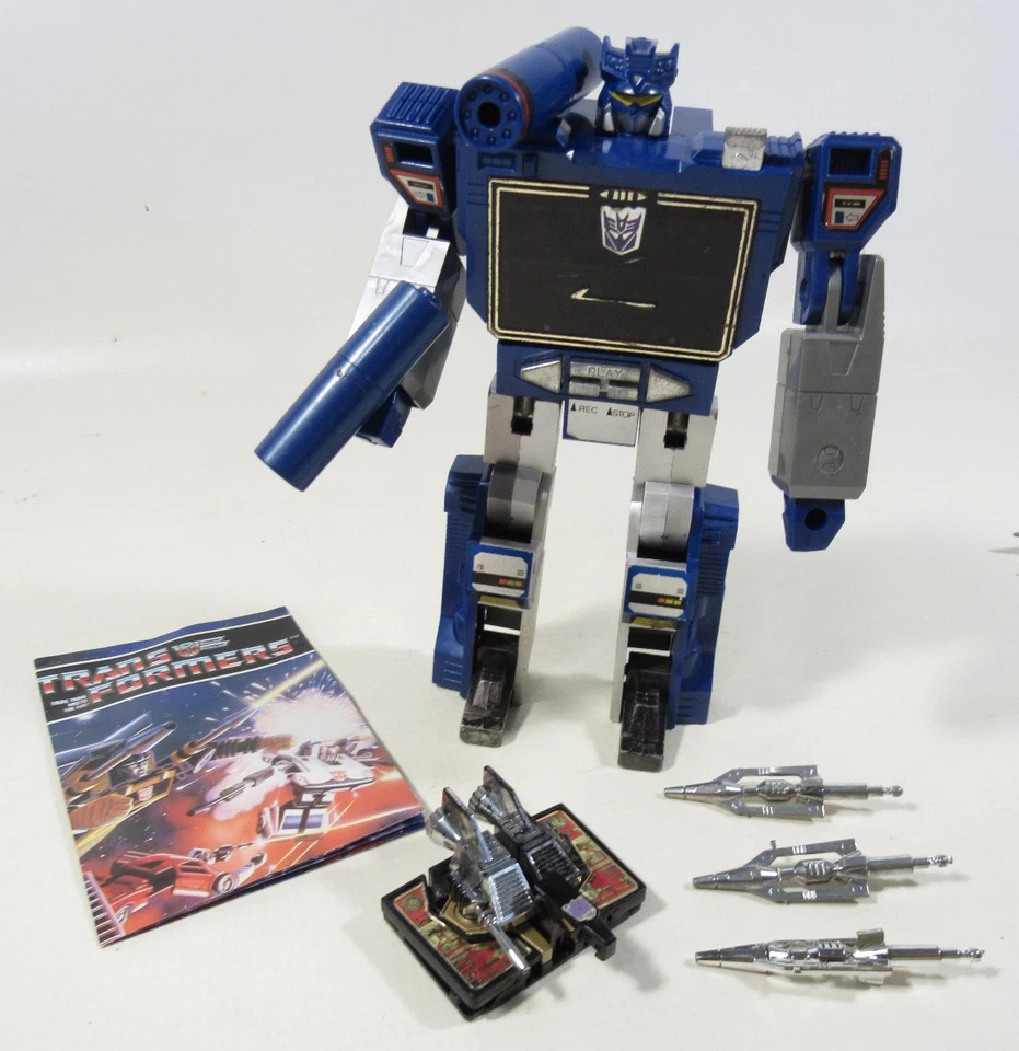 G1 Transformers 1984 VTG Soundwave w/ Buzzsaw 100% Complete Figures Pre-Rub - Image 2 of 4