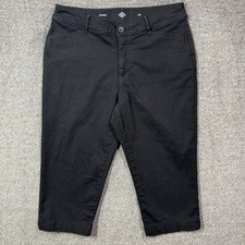 St. Johns Bay Womens Black Capri Pants Size 10 Mid Rise Stretch Cotton Cropped