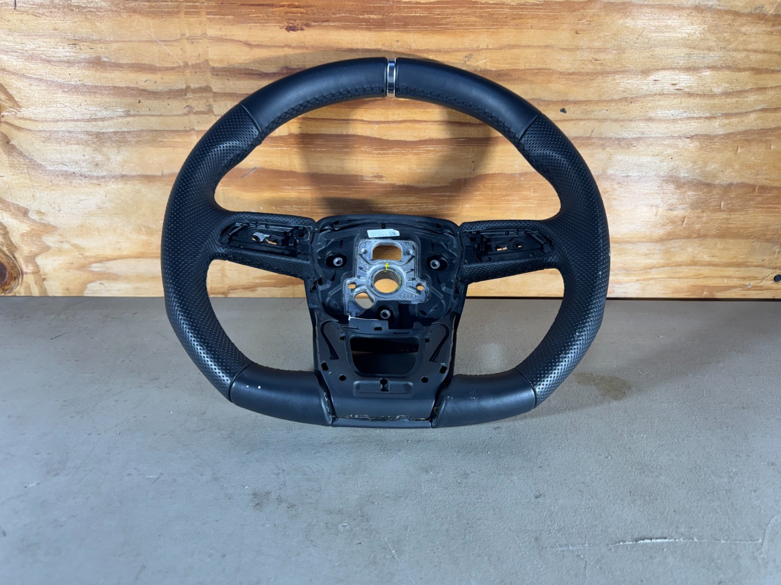 OEM 19-24 Lamborghini Urus Steering Wheel MINT