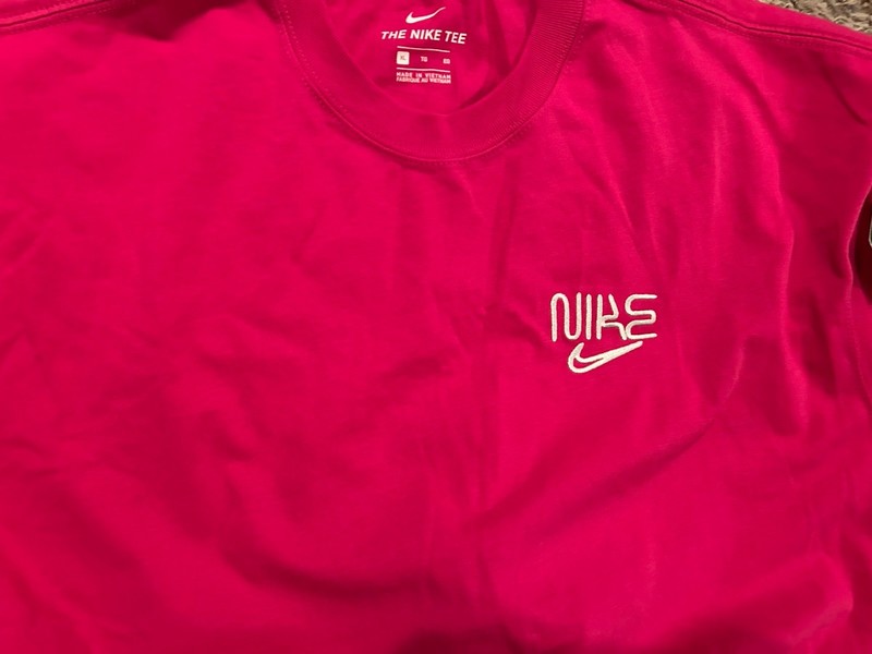 BNWT Nike Tropical Palm Tree neon Pink T Shirt XL