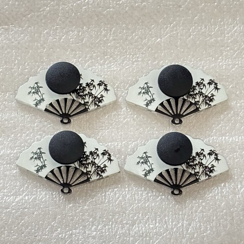 Japanese Fan set of 4 shoe charms for crocs ( White, Black ) - Picture 3 of 3